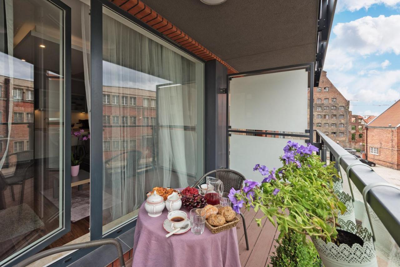 Granary Island Apartments Gdansk Exterior photo